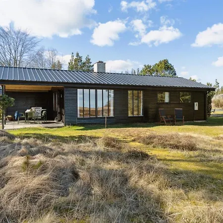 70s With Sea View Near *