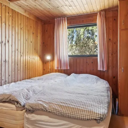 Σπίτι διακοπών 70s With Sea View Near Hals