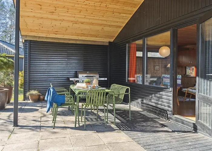 70s With Sea View Near * Hals